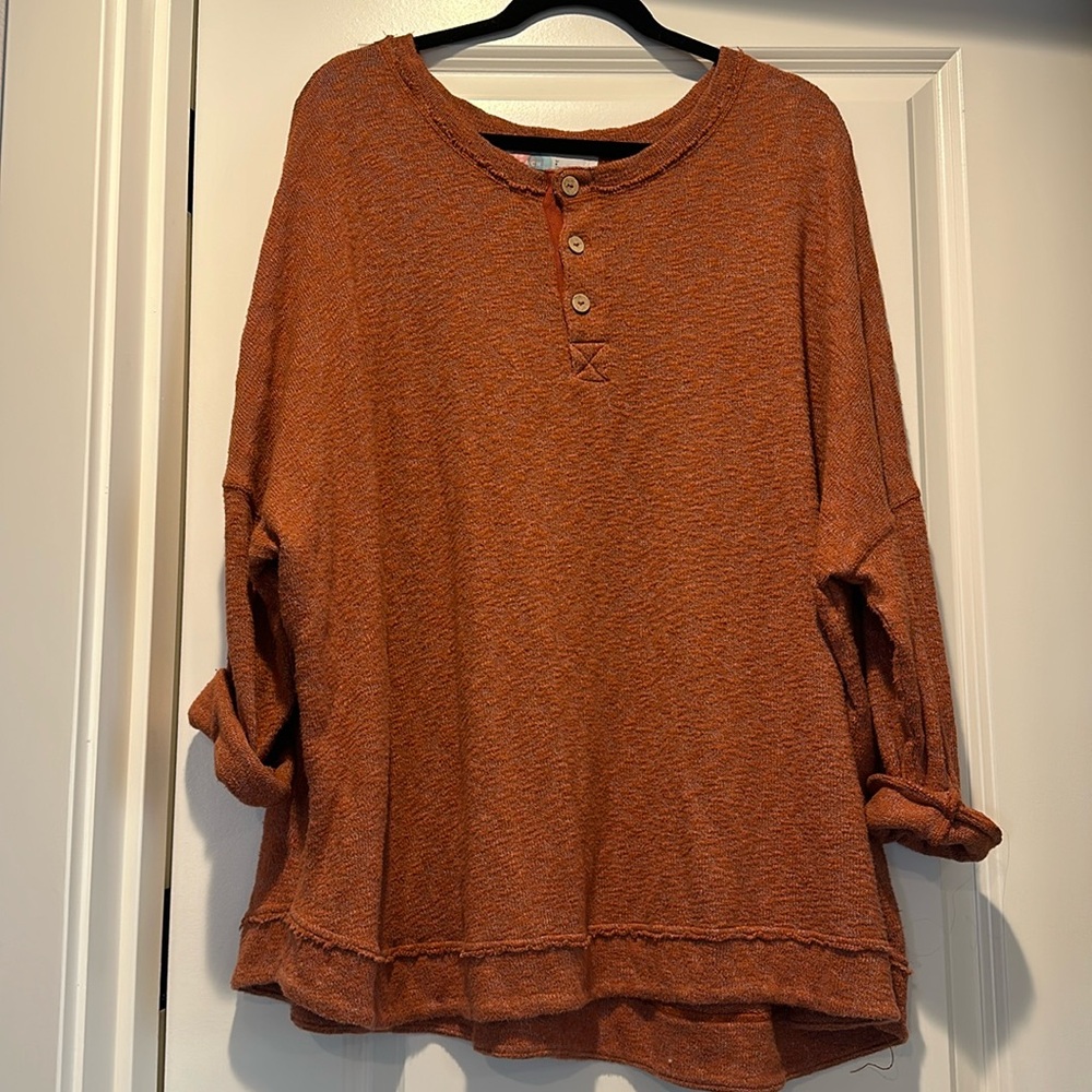 FP Beach sweater